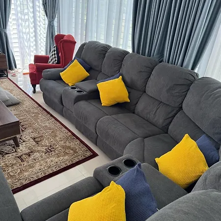 La Cassia - Comfortable, Spacious, Holiday Home Putrajaya Luaran gambar
