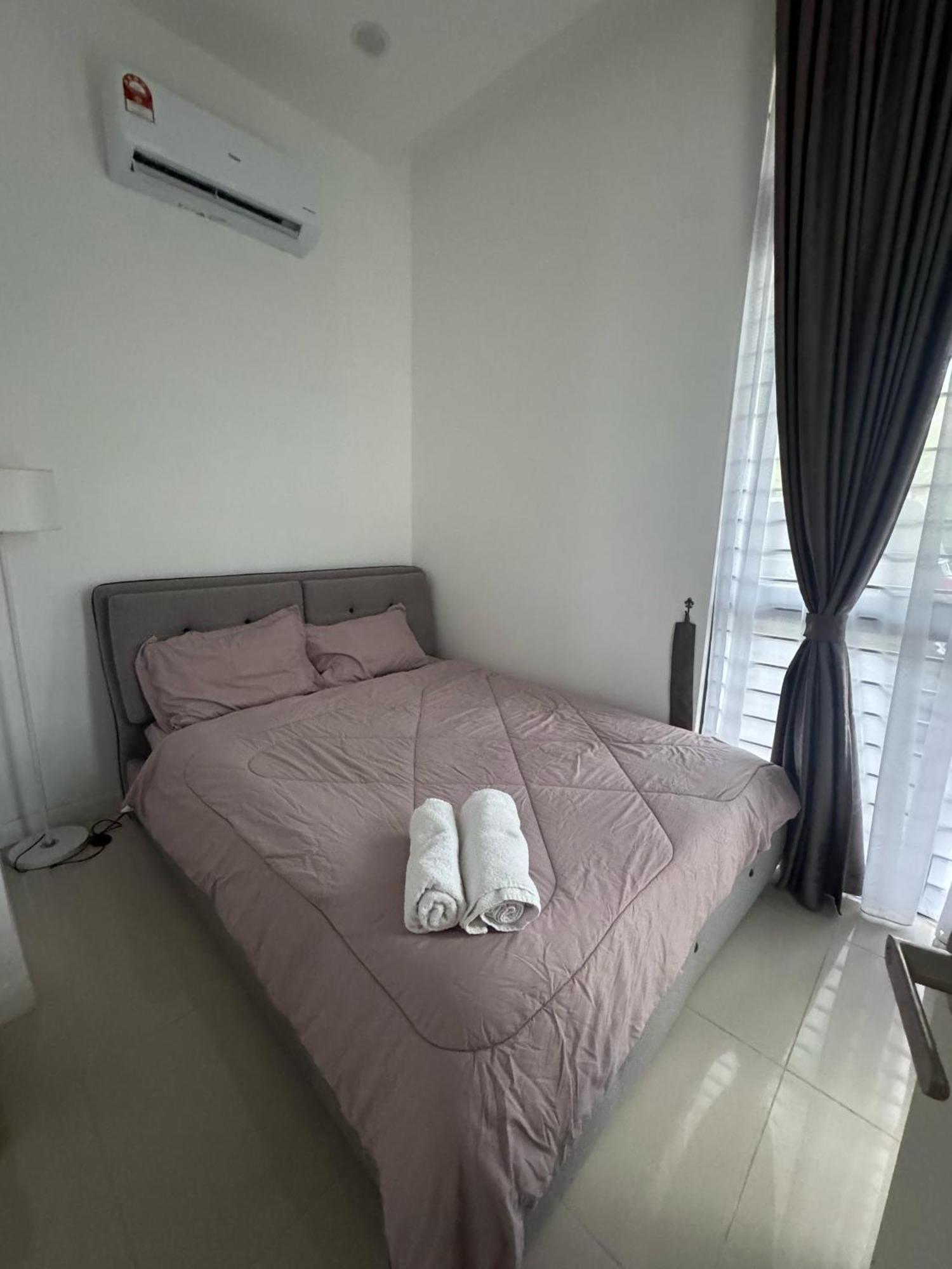 La Cassia - Comfortable, Spacious, Holiday home Putrajaya